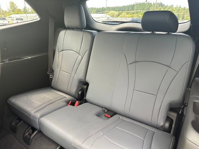 Used 2023 Buick Enclave Premium image 20