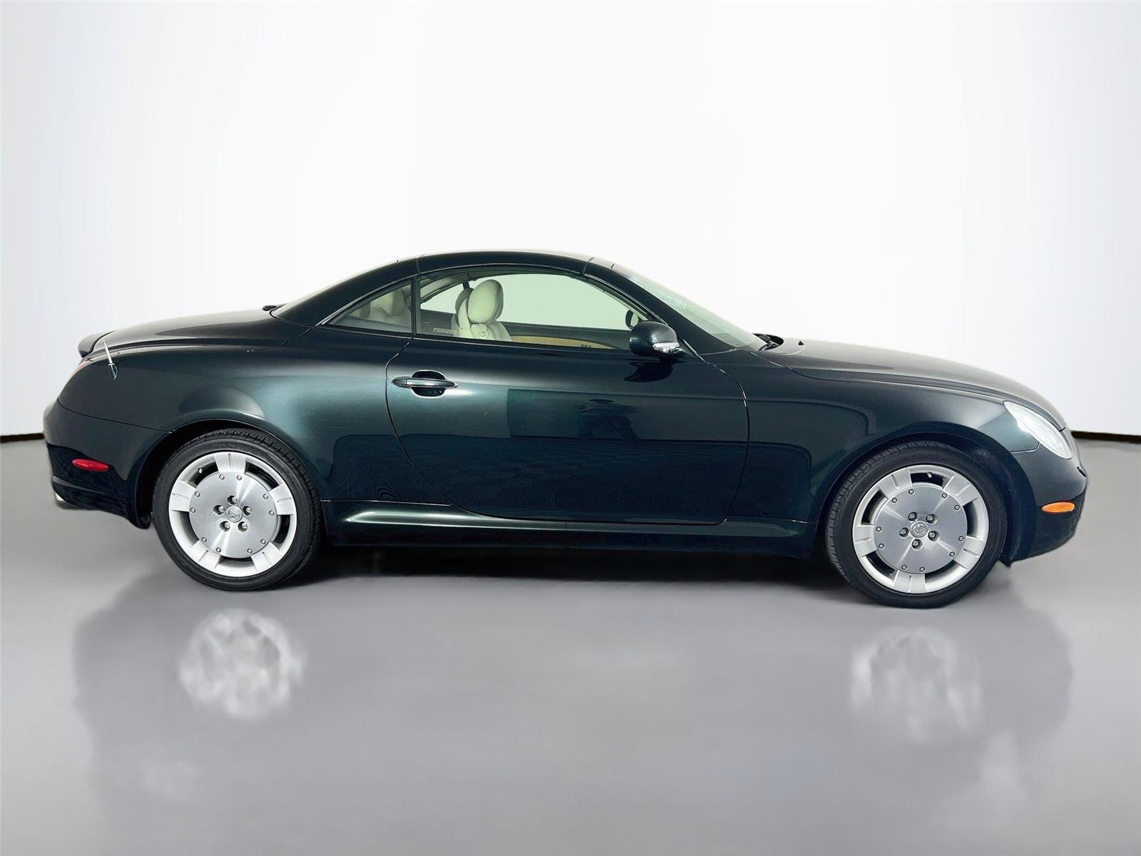 Used 2002 Lexus SC 430 Convertible RWD image 32