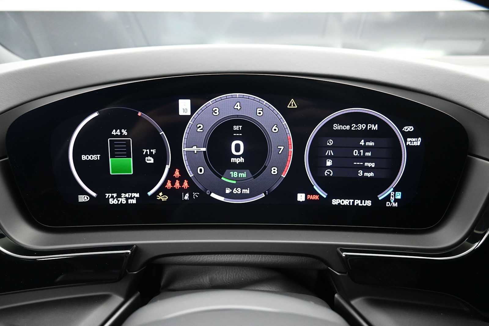 Certified 2025 Porsche Cayenne S AWD/4WD image 10