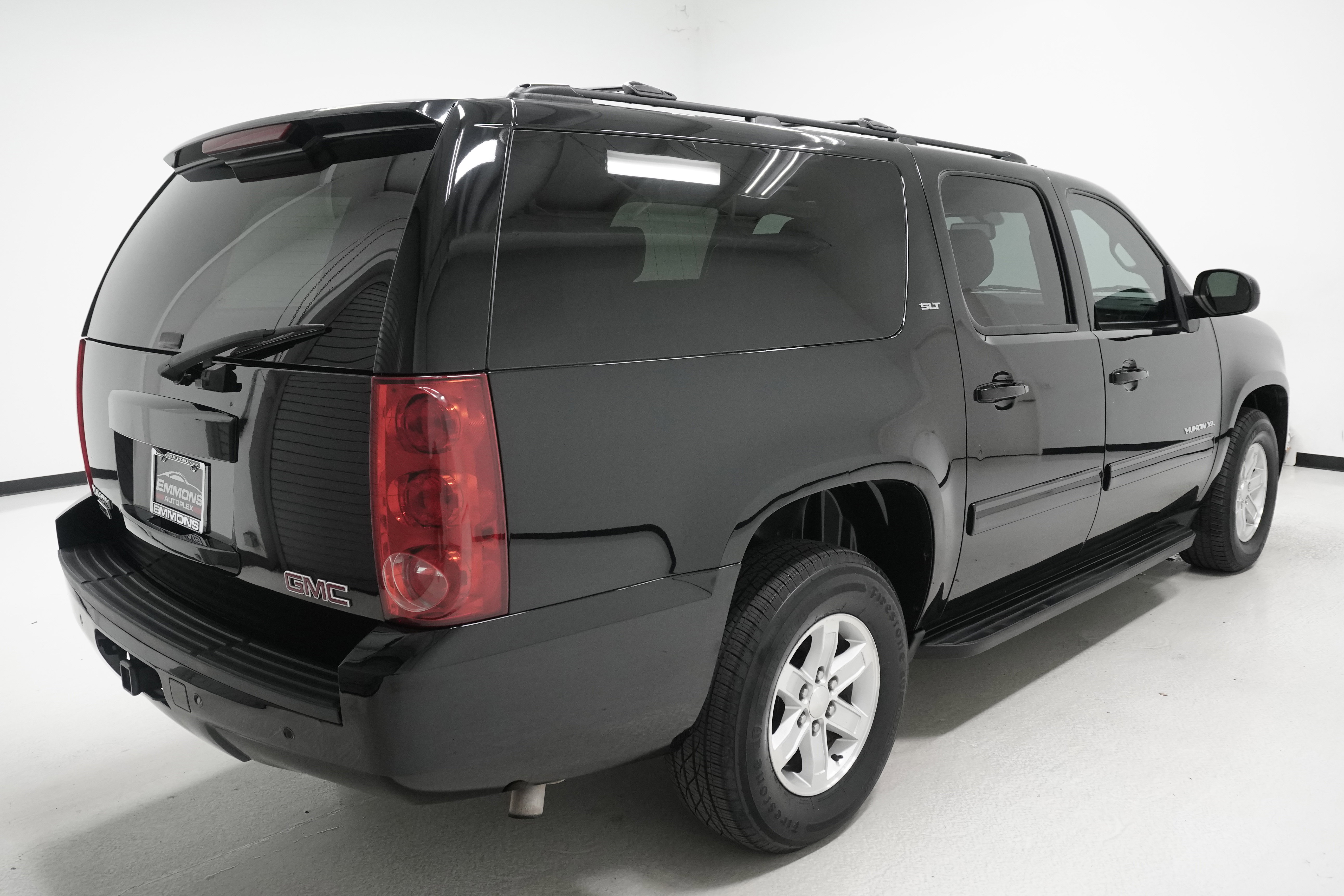 Used 2014 GMC Yukon XL SLT image 4