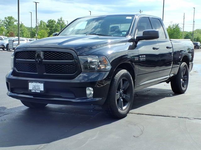 Used 2017 RAM 1500 Express w/ Black Ram 1500 Express Group RWD image 2