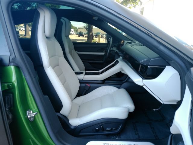 Used 2020 Porsche Taycan 4S AWD/4WD image 22