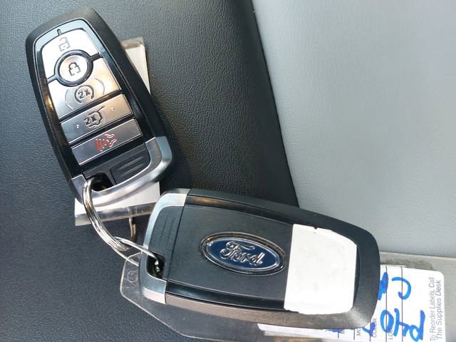 Certified 2022 Ford Explorer XLT w/ Equipment Group 202A AWD/4WD image 35
