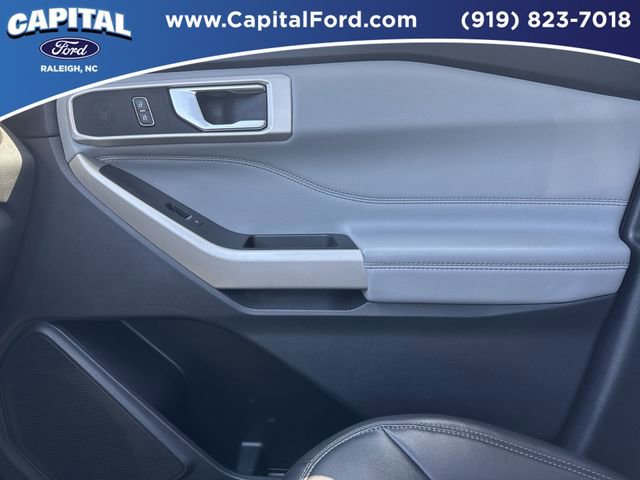 Certified 2022 Ford Explorer XLT w/ Equipment Group 202A image 28