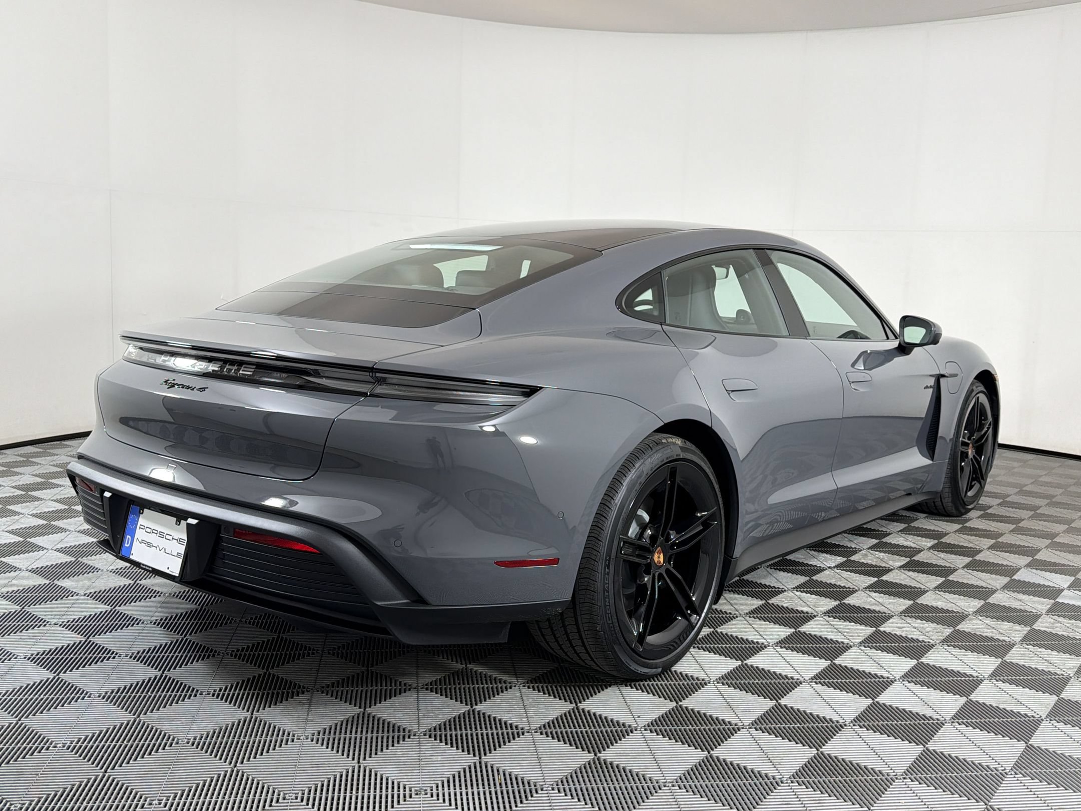 New 2026 Porsche Taycan AWD/4WD image 10