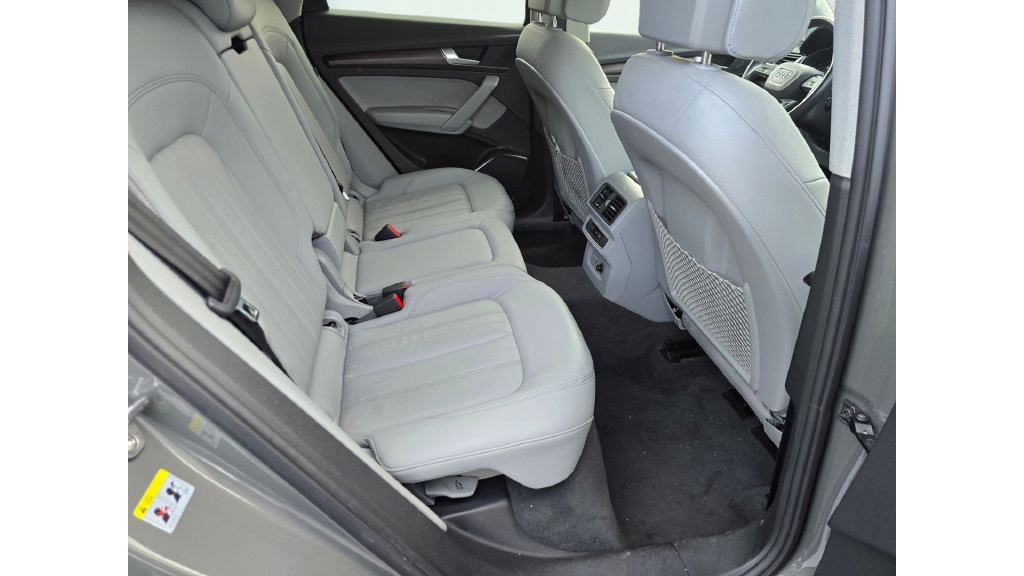Used 2023 Audi Q5 2.0T Premium AWD/4WD image 13