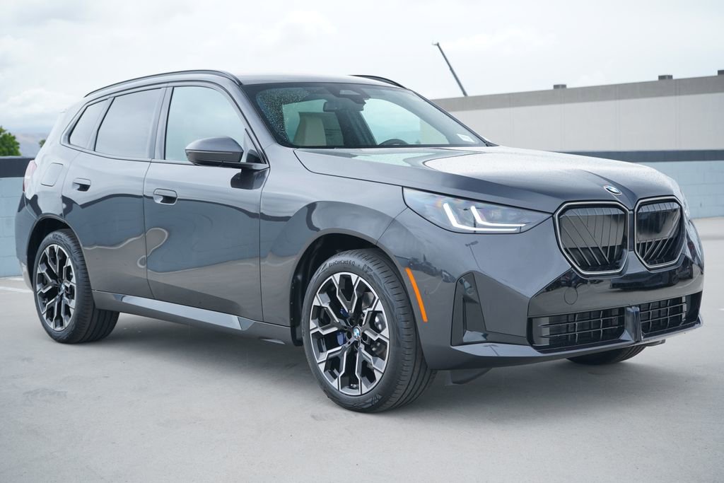 New 2026 BMW X3 xDrive30 w/ M Sport Package image 3
