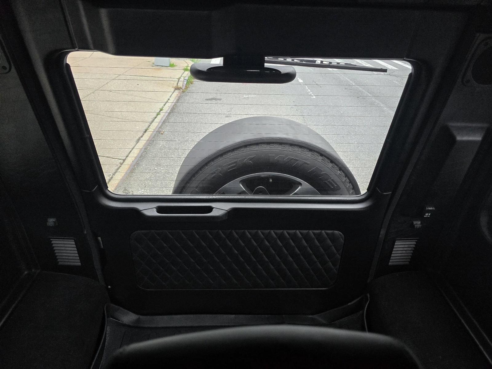 Used 2016 Mercedes-Benz G 63 AMG 4MATIC image 52