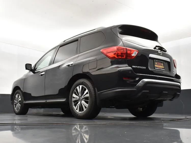 Used 2020 Nissan Pathfinder SL image 12