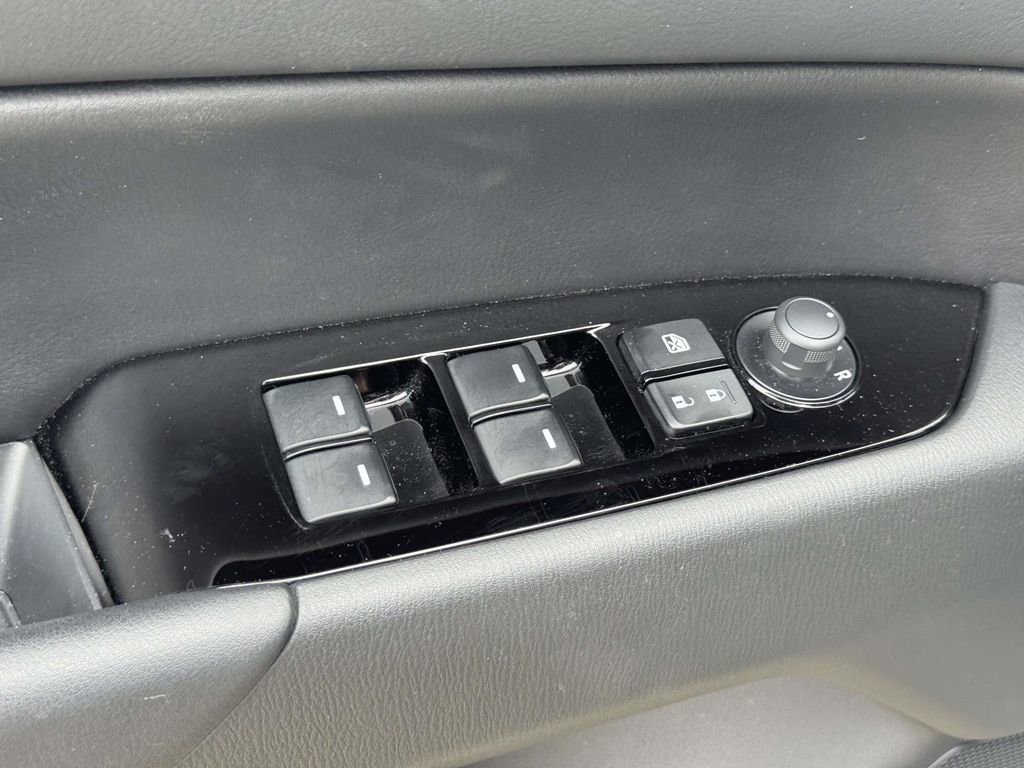 Used 2025 MAZDA CX-5 AWD 2.5 S w/ Select Package image 15