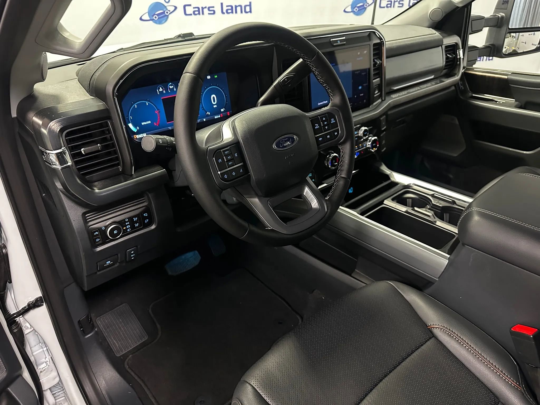Used 2025 Ford F450 Lariat image 6