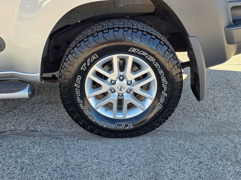 Used 2015 Nissan Xterra S AWD/4WD image 11