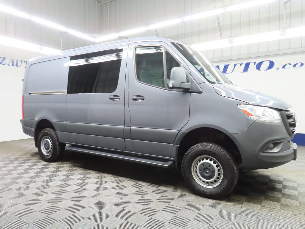 Used 2021 Mercedes-Benz Sprinter 2500 image 3