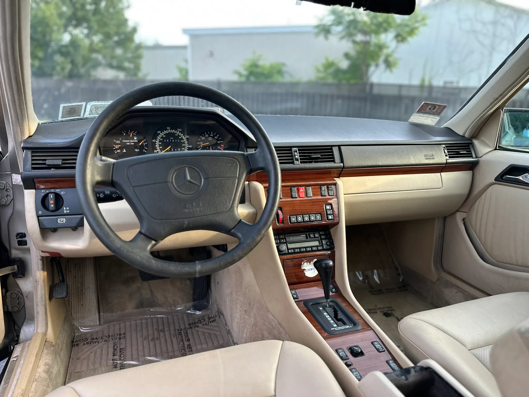 Used 1994 Mercedes-Benz E 320 Sedan image 18