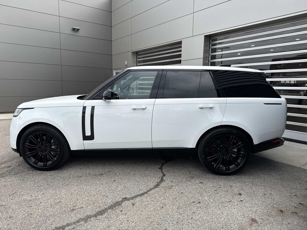 New 2026 Land Rover Range Rover SE AWD/4WD image 4
