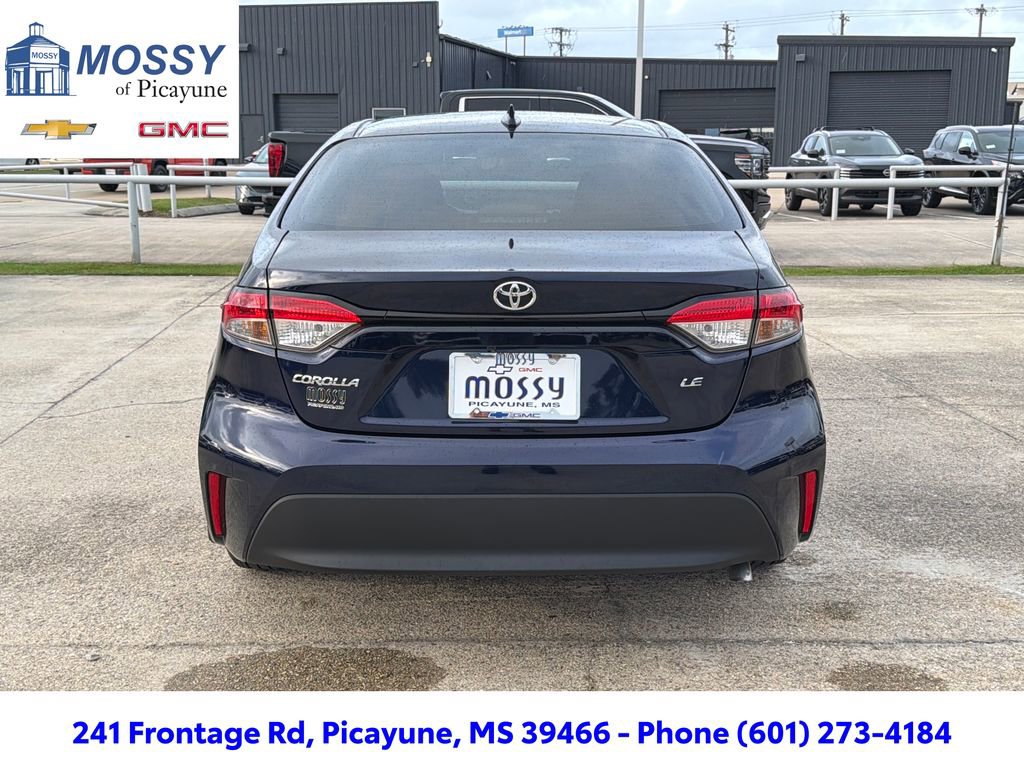 Used 2025 Toyota Corolla LE image 6