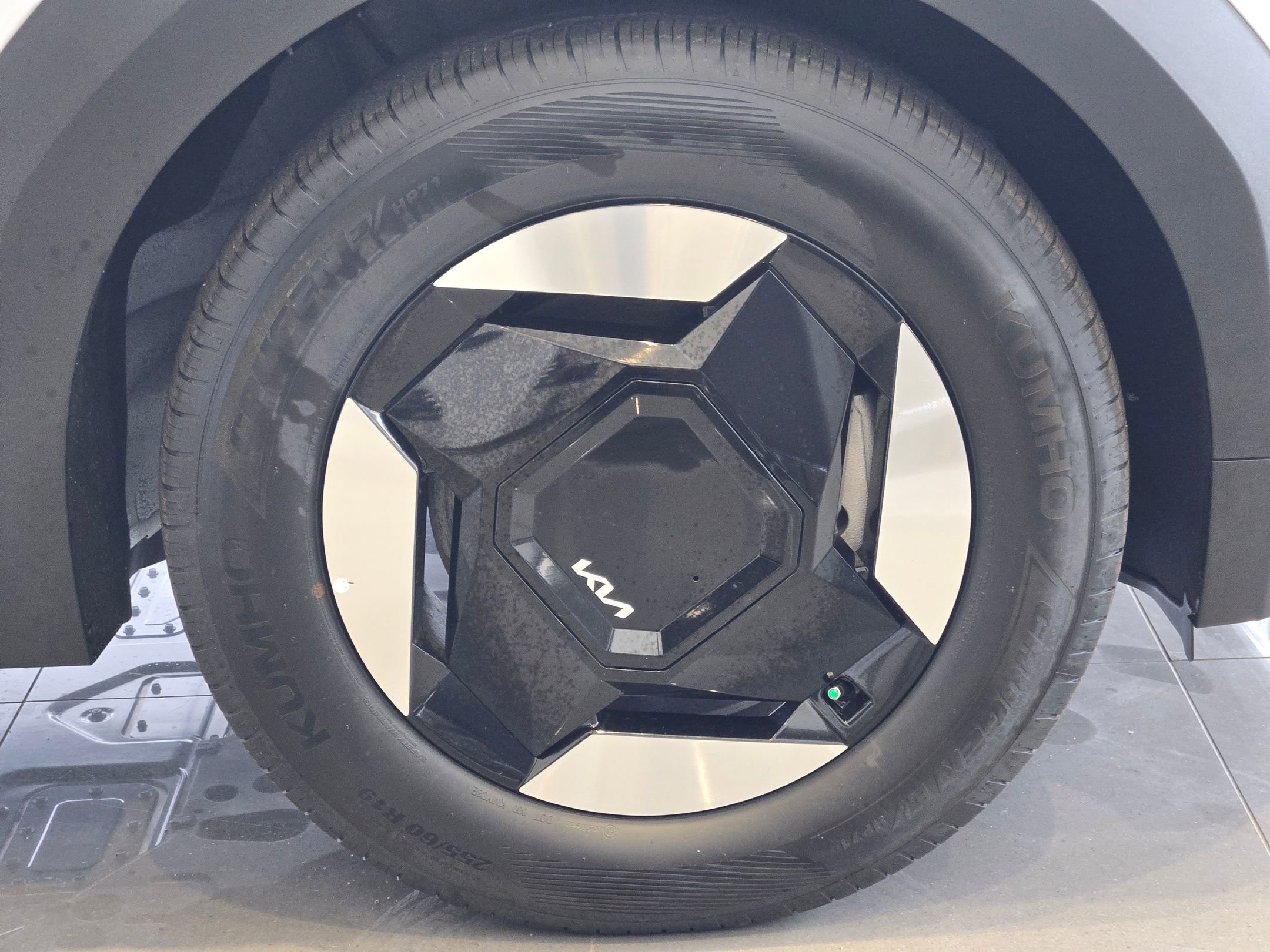 New 2026 Kia EV9 Light RWD image 10