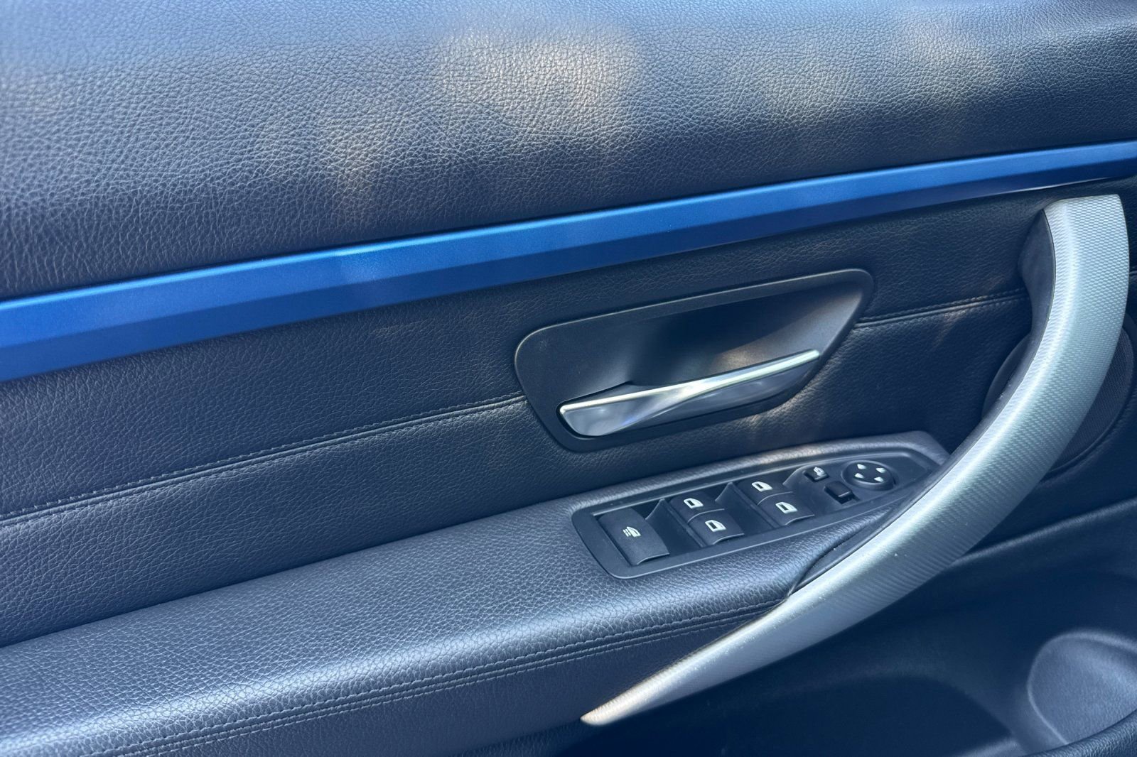 Used 2016 BMW 428i Convertible image 12