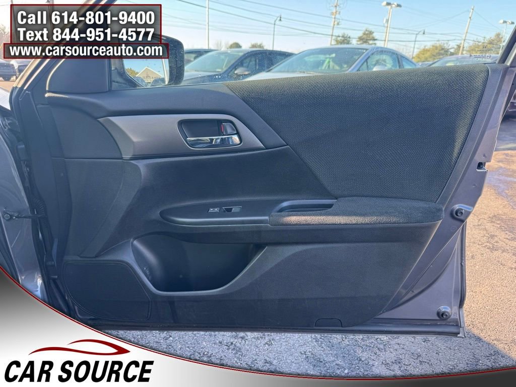 Used 2013 Honda Accord LX image 27