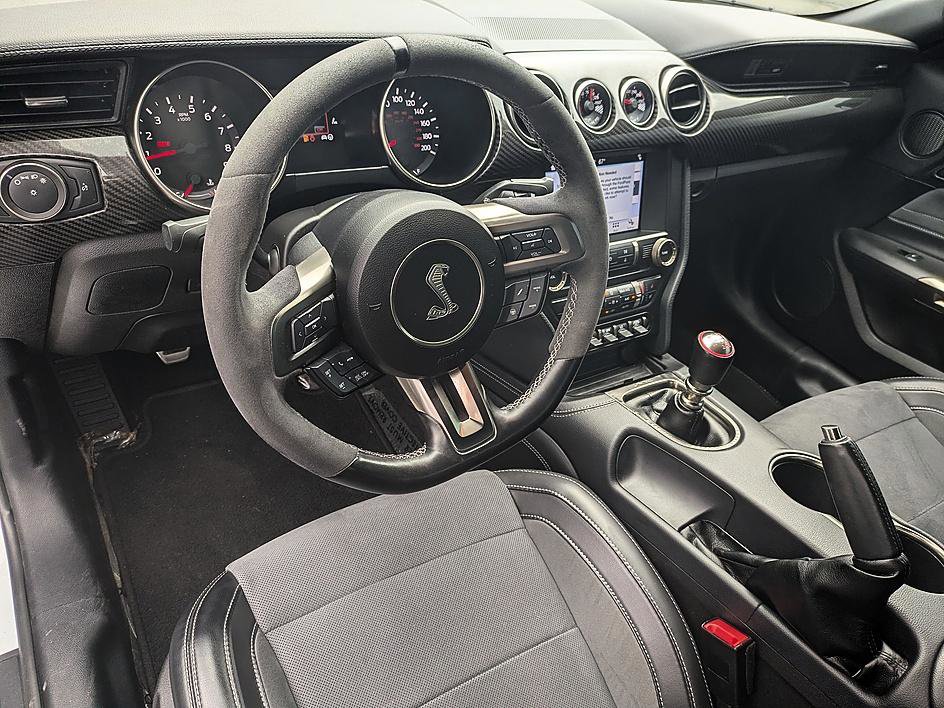 Used 2019 Ford Mustang Shelby GT350 w/ Technology Package RWD image 11