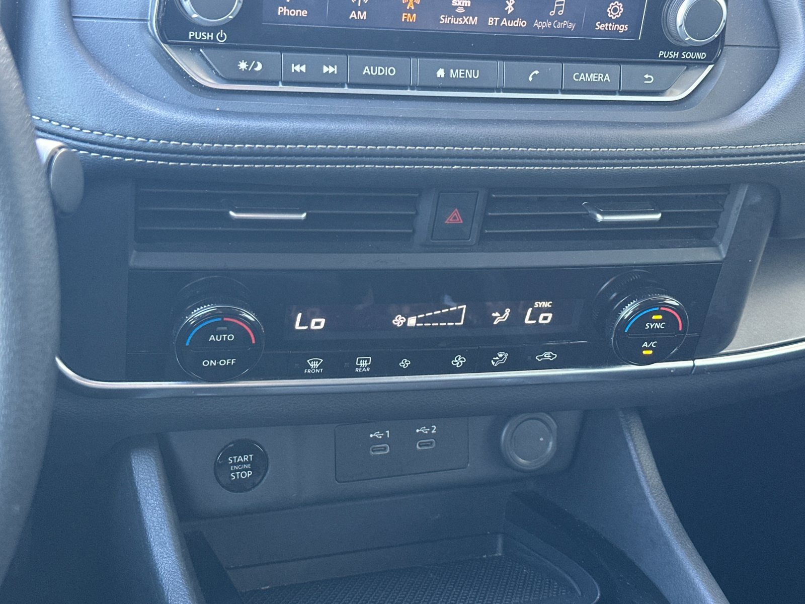 Used 2024 Nissan Rogue SV image 19