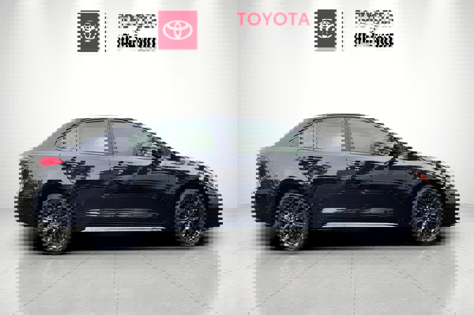 New 2026 Toyota Corolla SE image 3