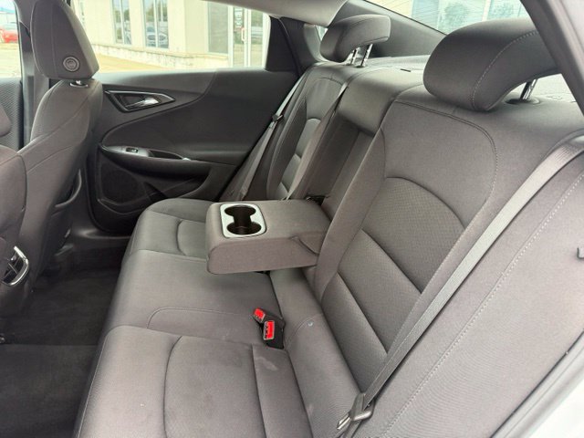 Used 2024 Chevrolet Malibu LT FWD image 14