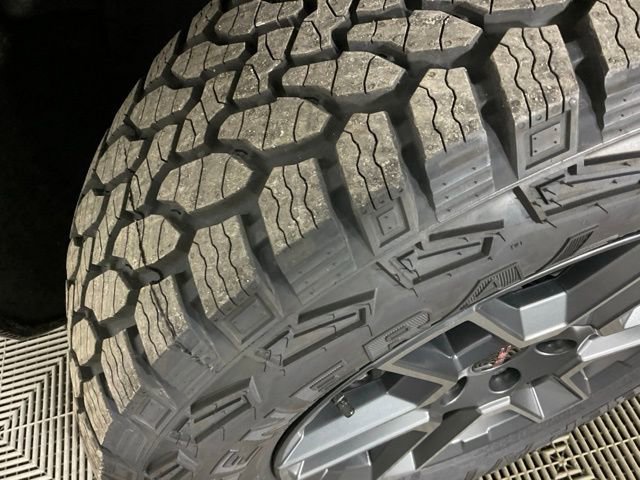 New 2026 GMC Terrain AT4 w/ Convenience Package III image 41