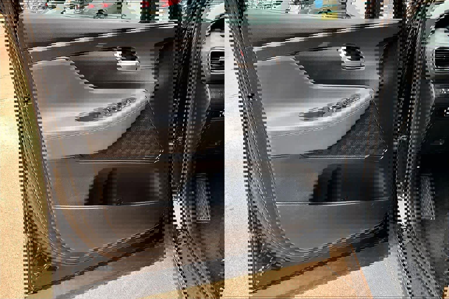 Used 2023 Hyundai Santa Fe SEL image 37