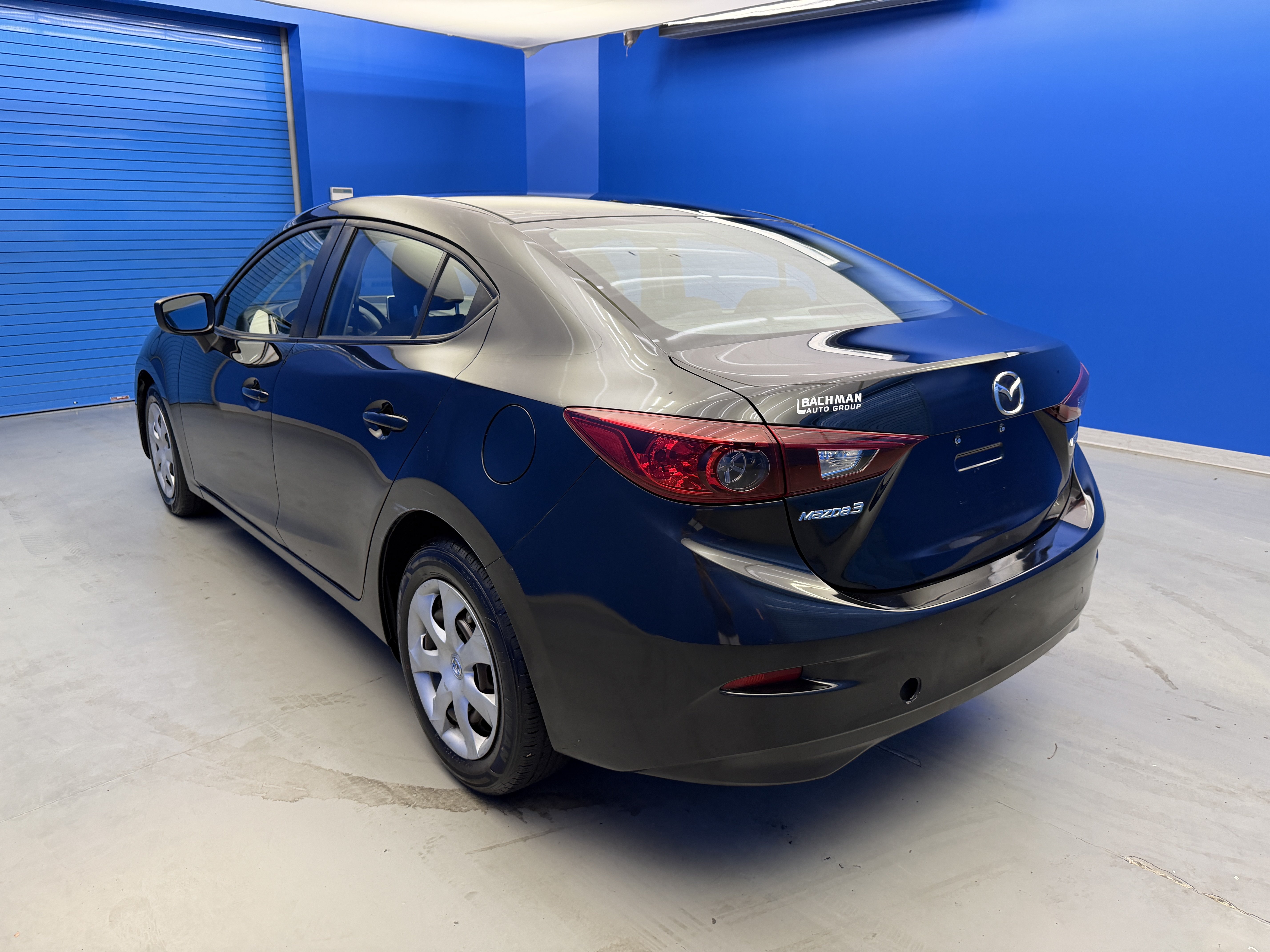 Used 2015 MAZDA MAZDA3 i Sport FWD image 5