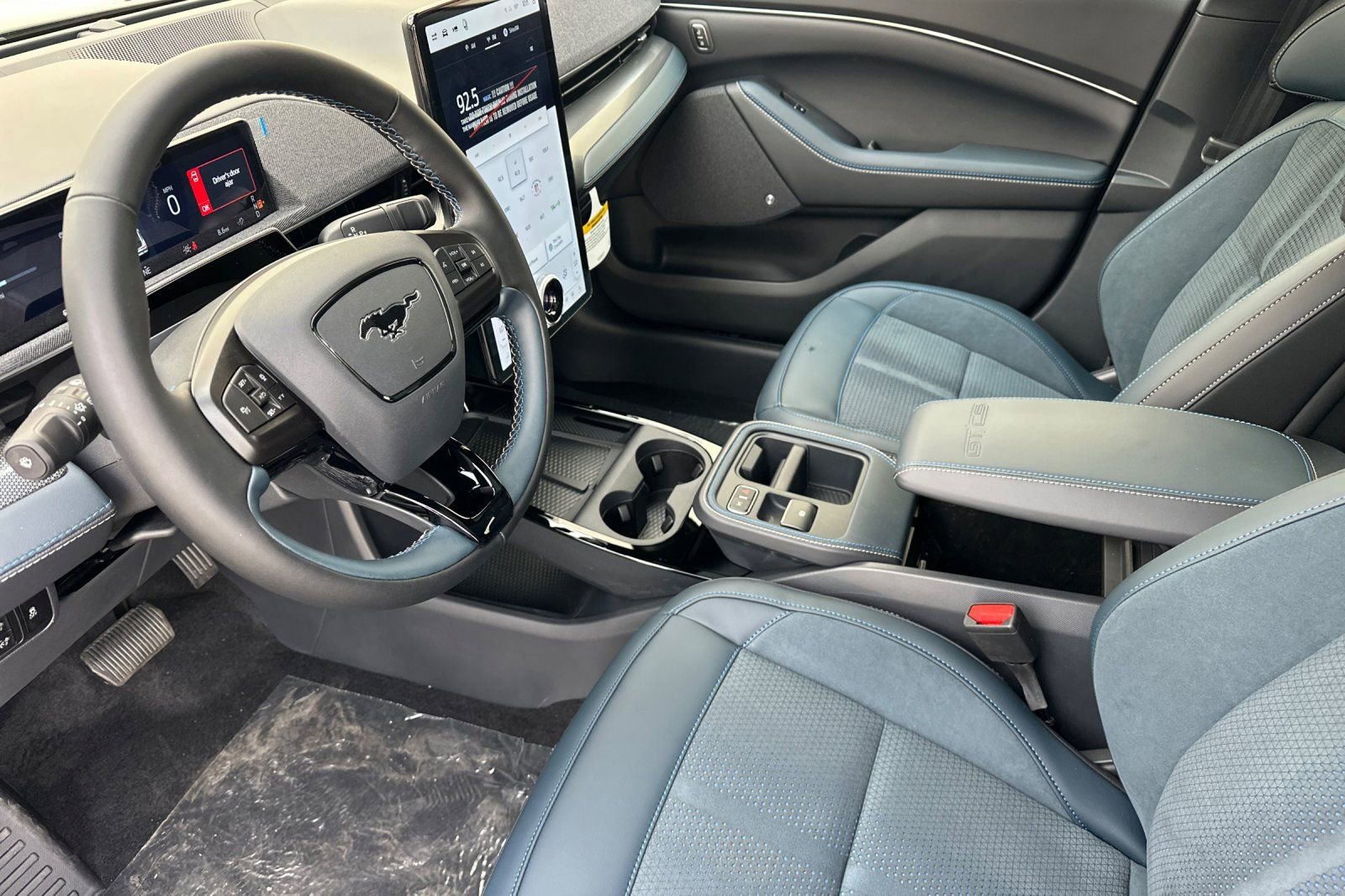 New 2026 Ford Mustang Mach-E GT AWD/4WD image 9