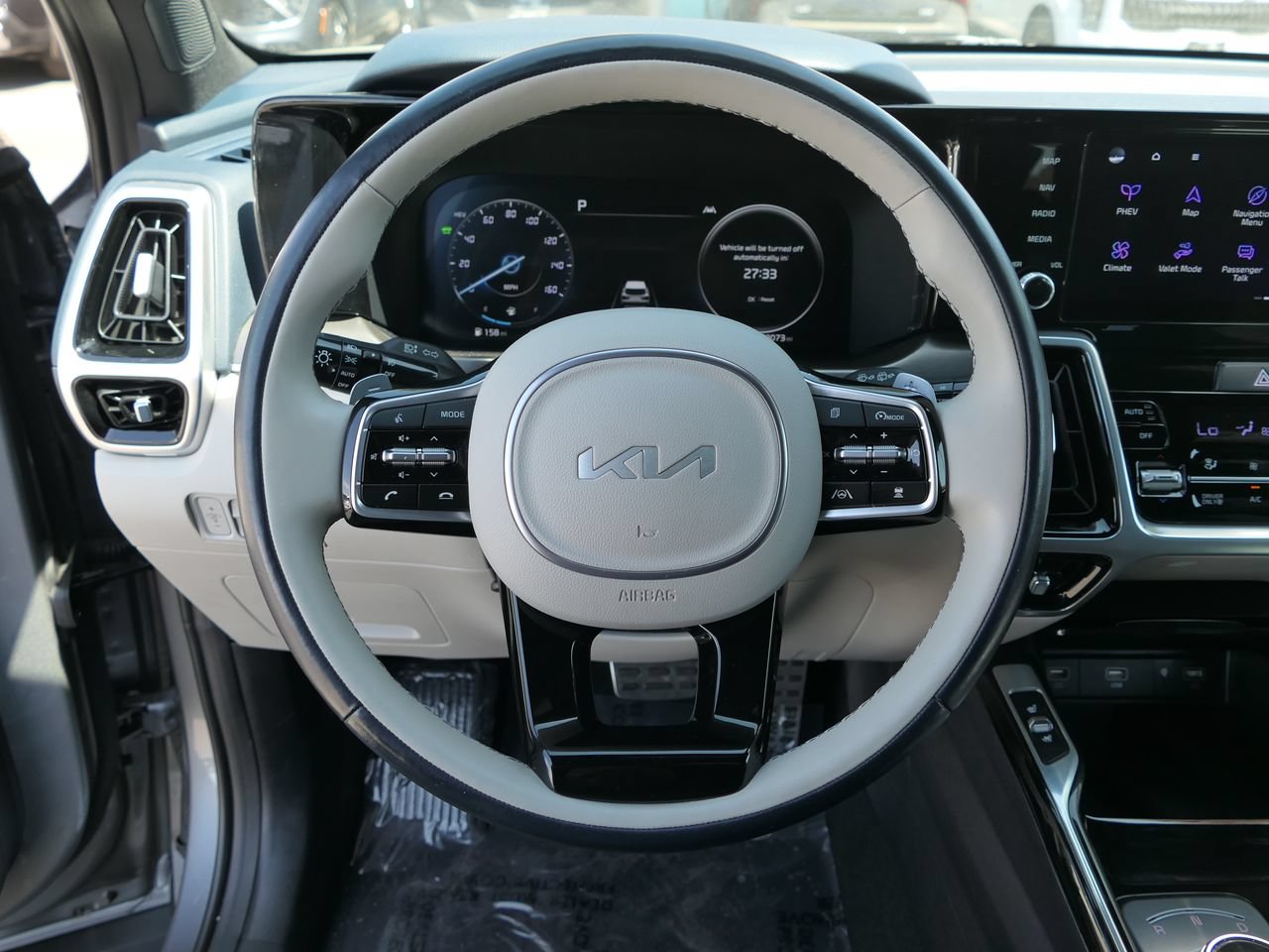 Used 2023 Kia Sorento SX Prestige AWD/4WD image 18