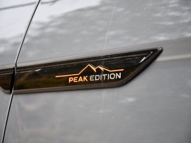 New 2026 Volkswagen Atlas Peak Edition image 10