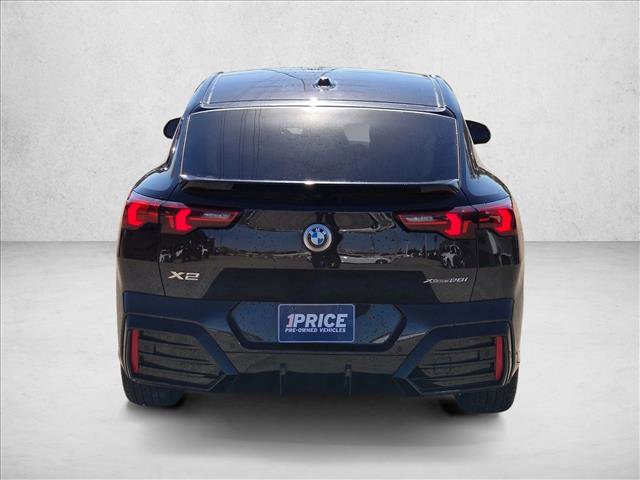 Used 2025 BMW X2 xDrive28i image 7