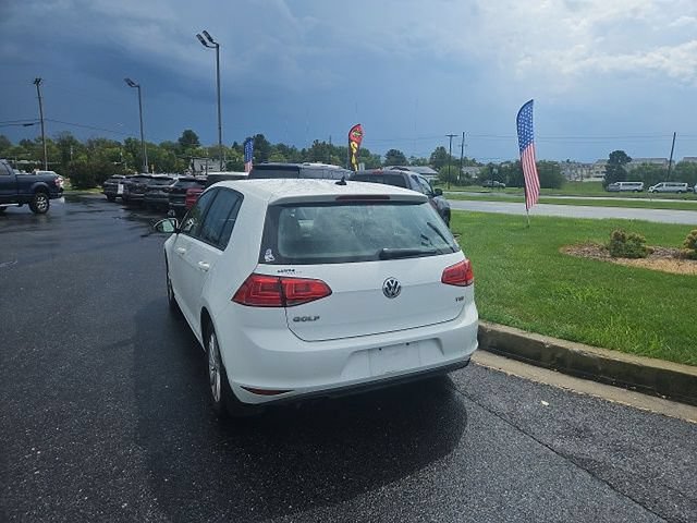 Used 2015 Volkswagen Golf S FWD image 2