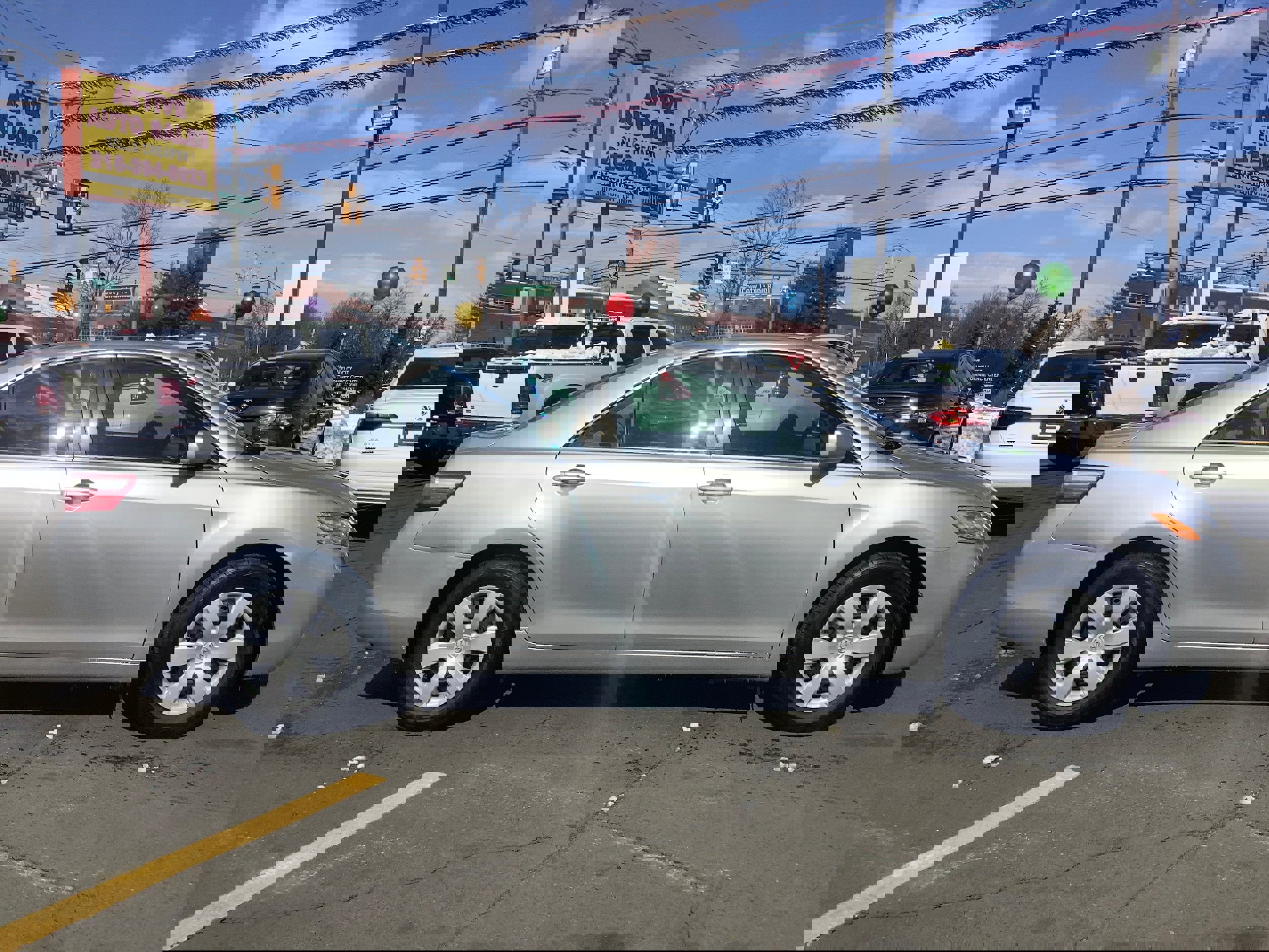 Used 2009 Toyota Camry LE image 9