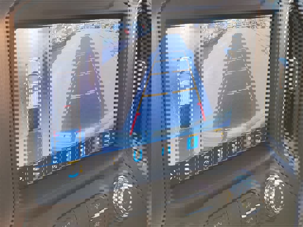 Used 2020 GMC Sierra 1500 AT4 w/ Technology Package image 23