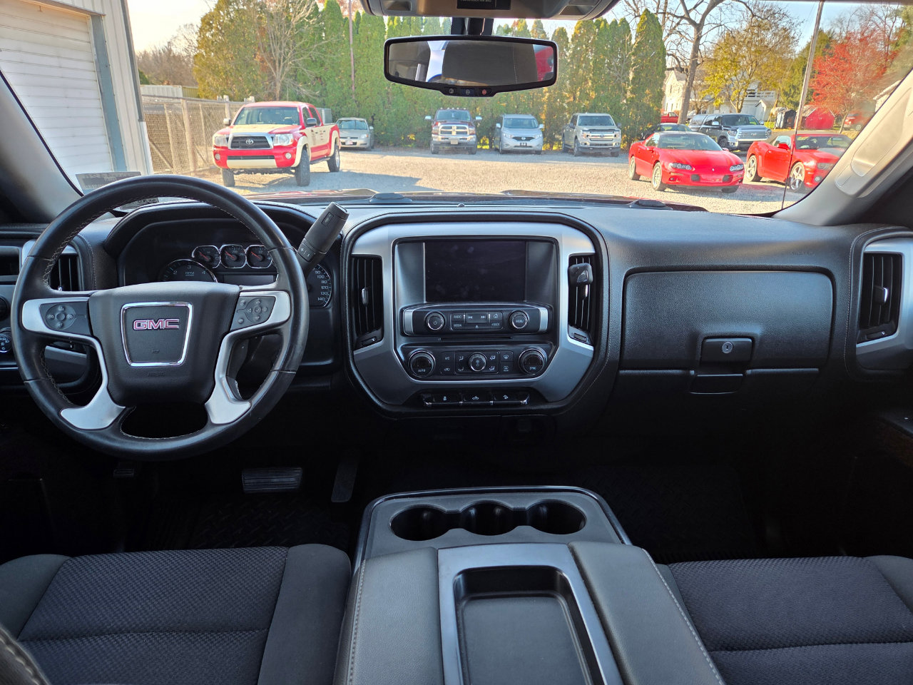 Used 2017 GMC Sierra 1500 SLE w/ SLE Value Package image 9