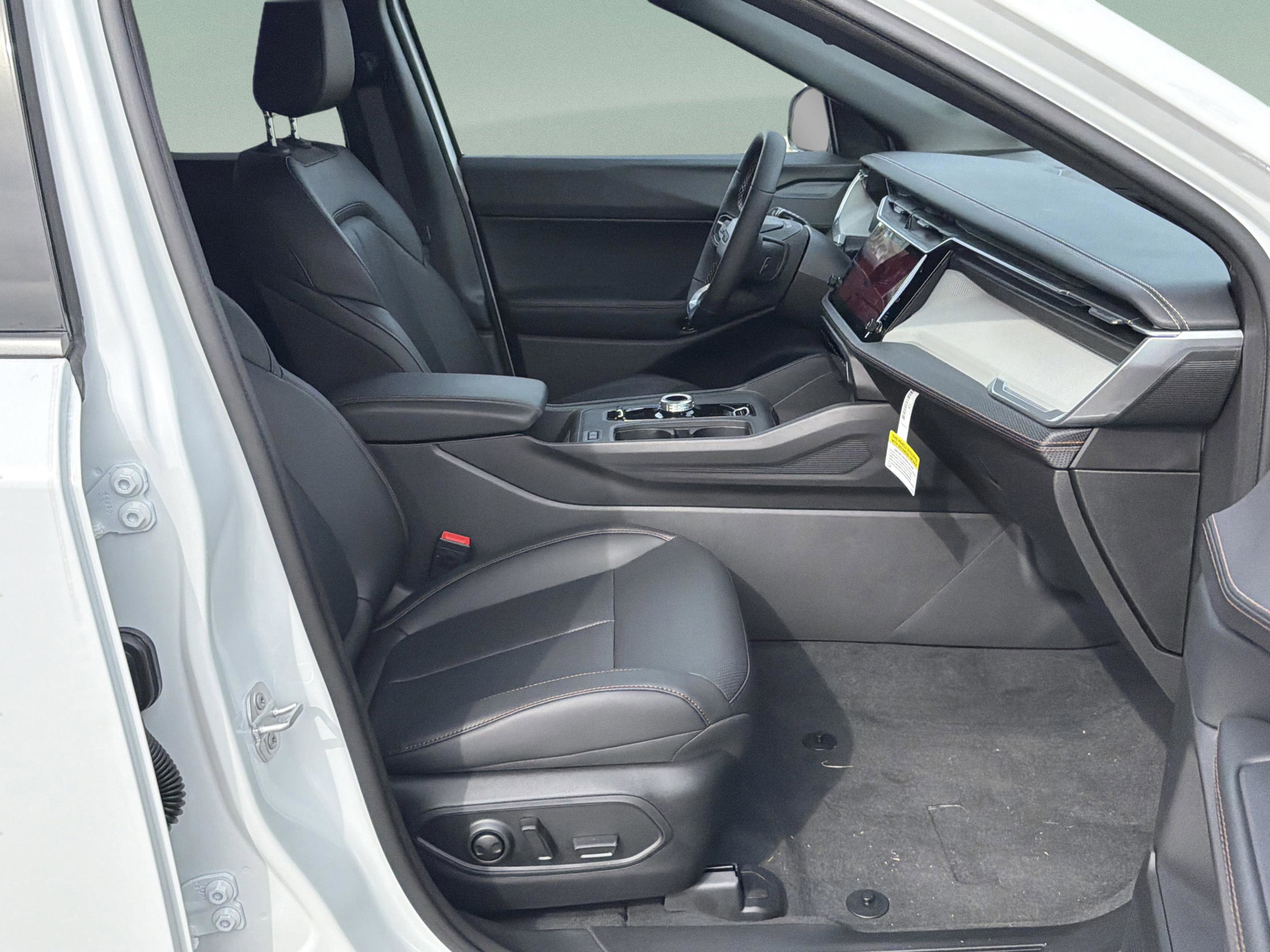 New 2026 Jeep Cherokee Limited image 28