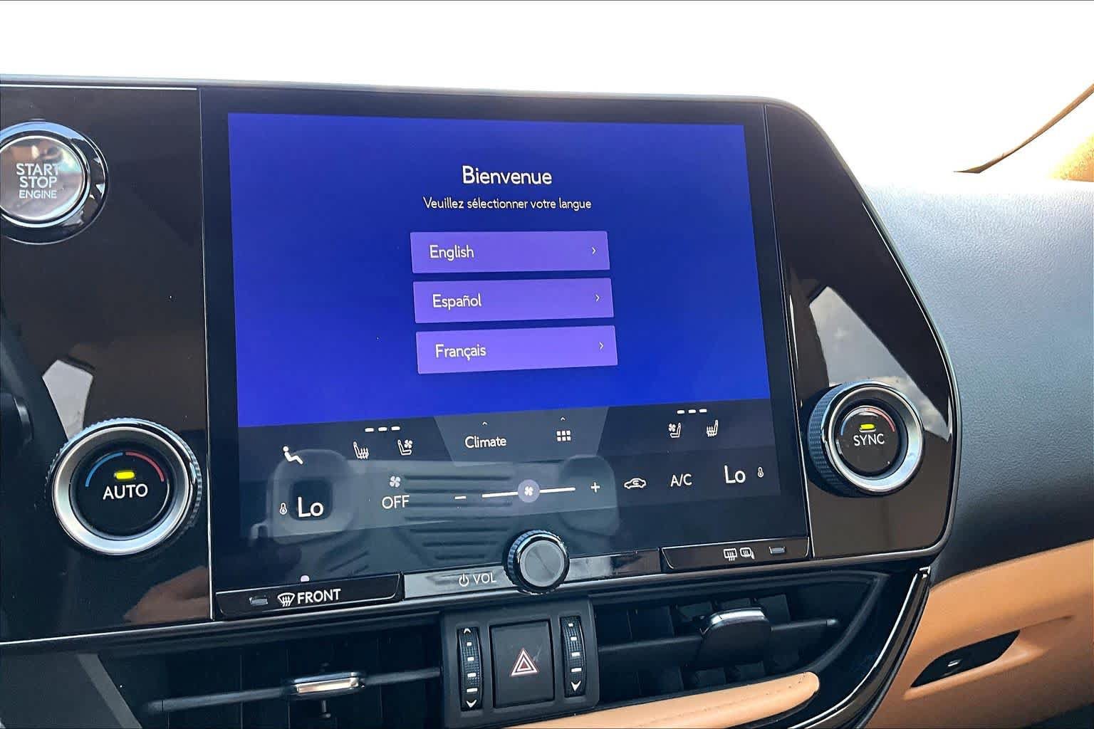 Used 2025 Lexus NX 250 FWD w/ Accessory Package (2T) image 34