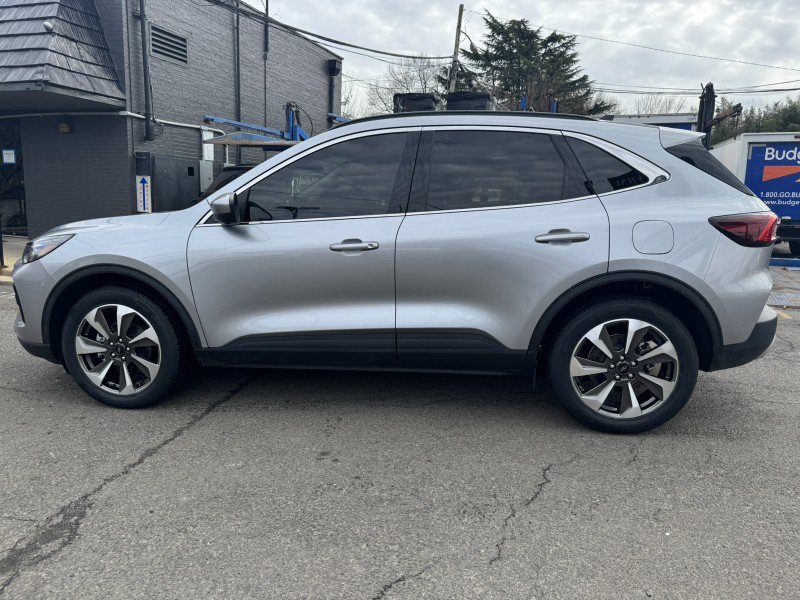 Used 2023 Ford Escape Platinum image 7