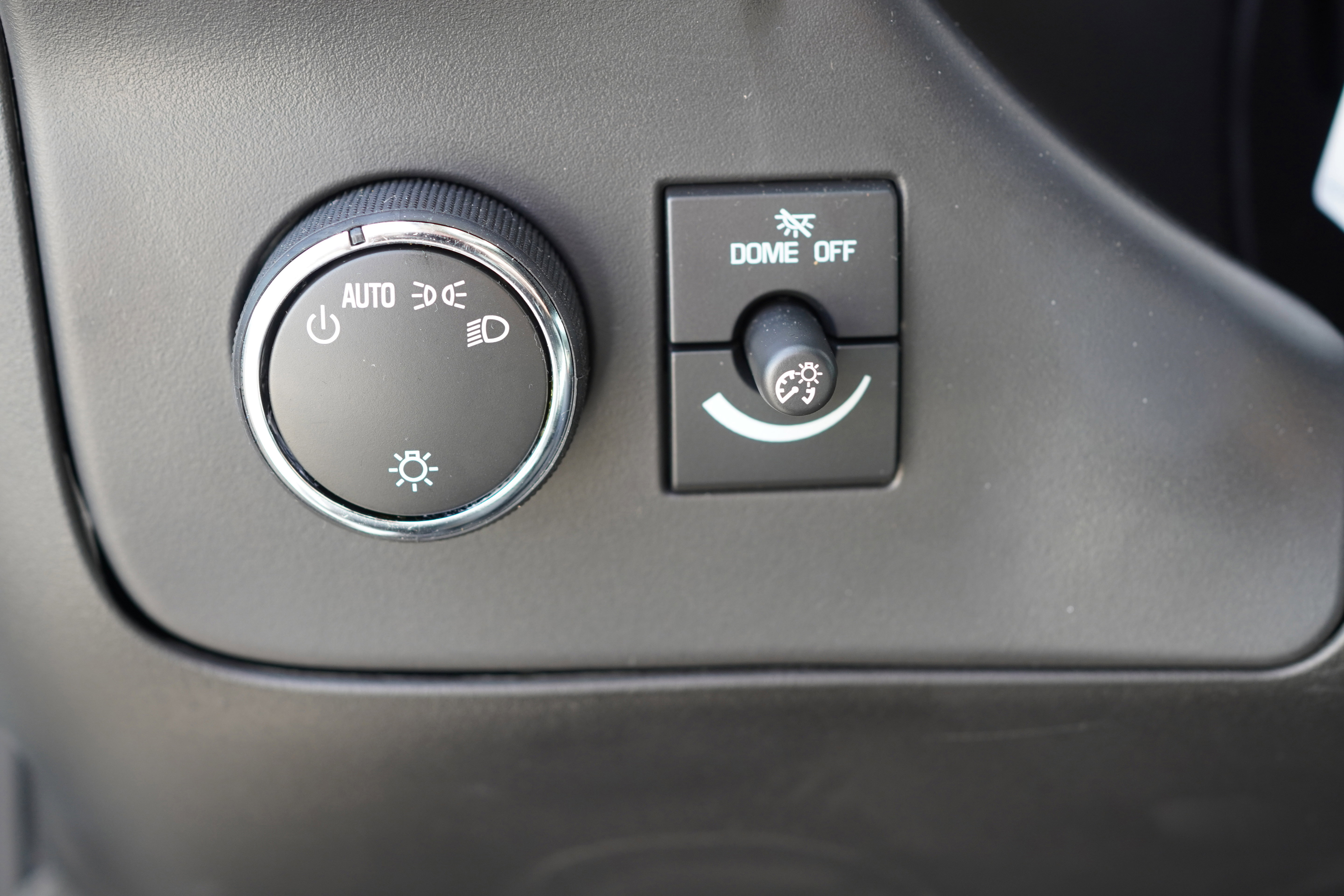 New 2025 GMC Savana 3500 w/ Power Convenience Package image 21