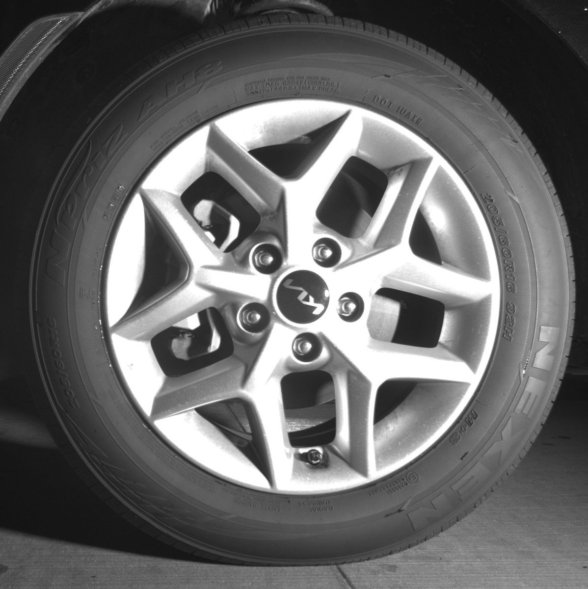 Used 2025 Kia Soul LX w/ LX Technology Package FWD image 12