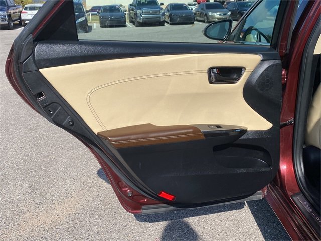 Used 2017 Toyota Avalon Limited image 15