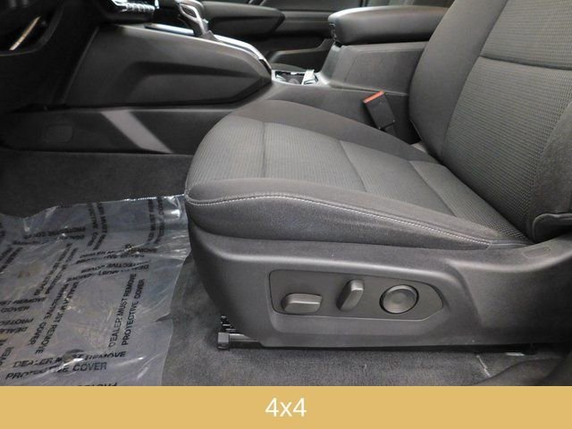 Used 2023 Chevrolet Colorado LT w/ LT Convenience Package II image 24