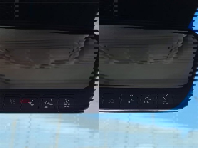 Used 2021 Genesis G70 2.0T w/ Elite Package image 24