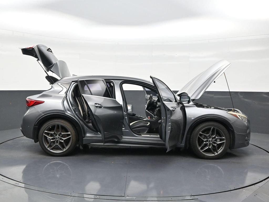 Used 2019 INFINITI QX30 Sport w/ Cargo Package FWD image 30