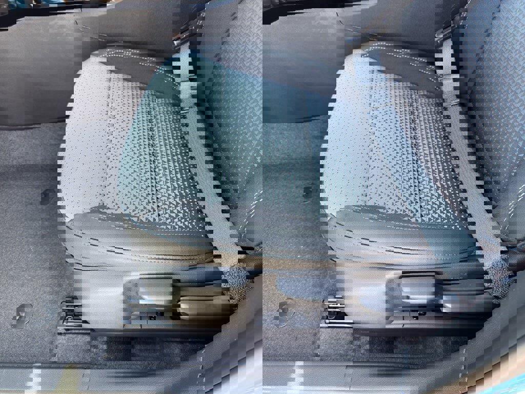 New 2026 Chevrolet Trax LT w/ Driver Confidence Package image 12