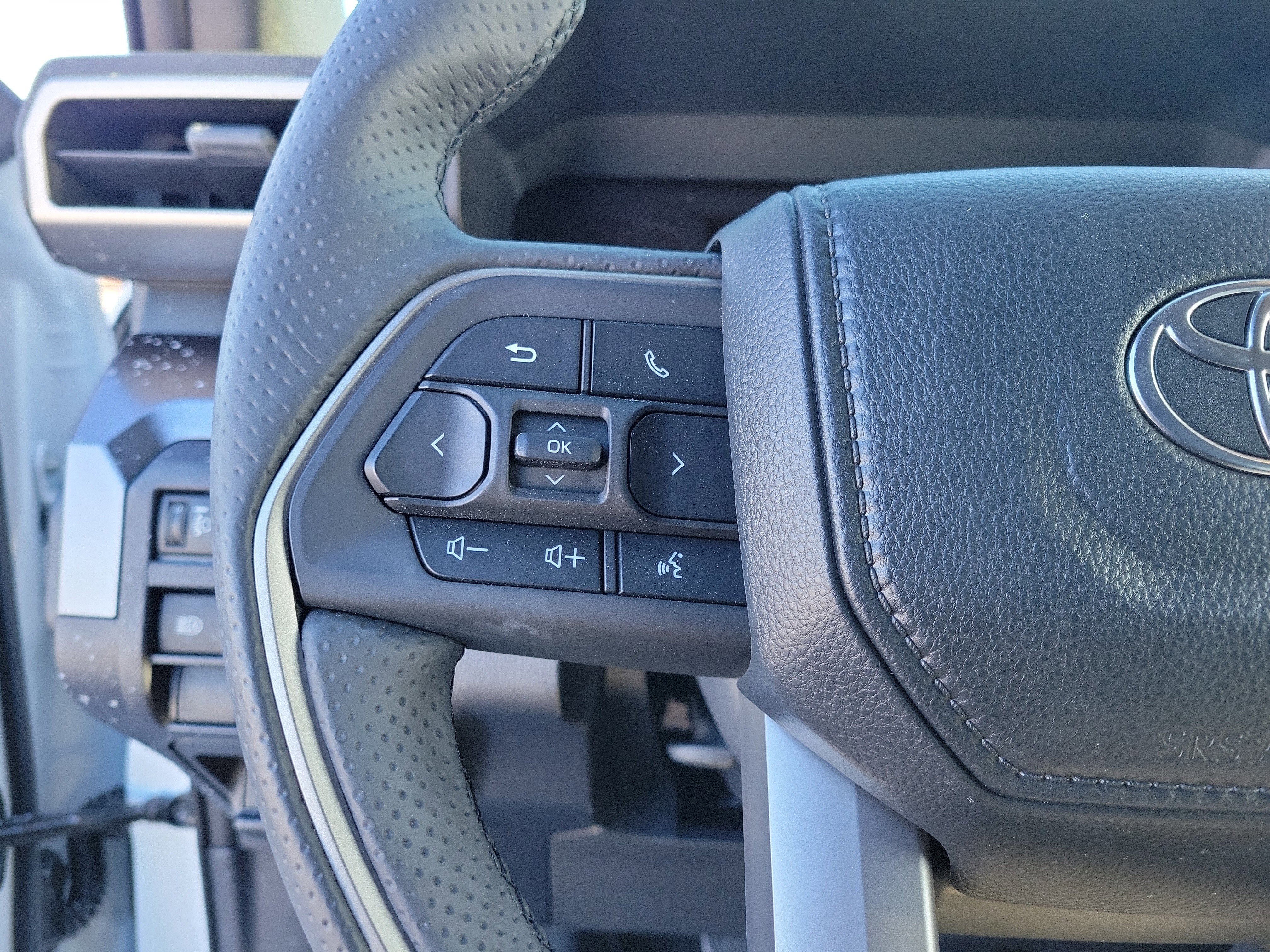 New 2026 Toyota 4Runner SR5 image 22