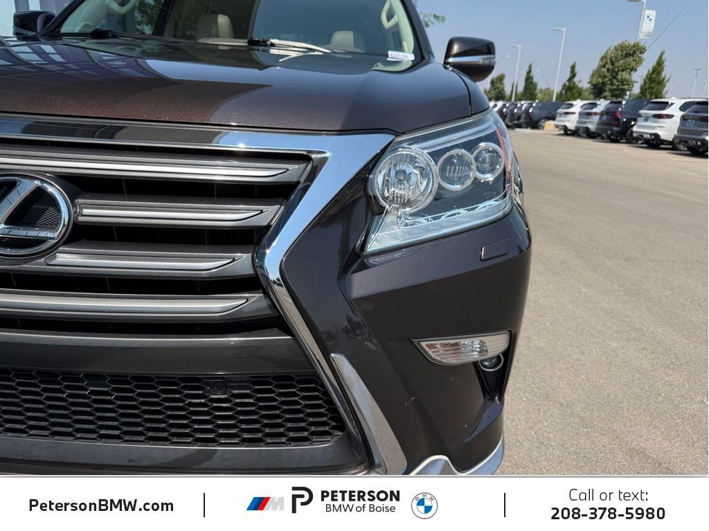 Used 2017 Lexus GX 460 Premium AWD/4WD image 40